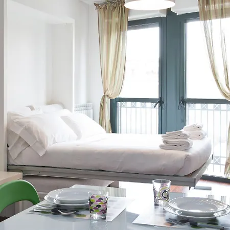 Italianway Easy - Naviglio Pavese 20 * Mediolan